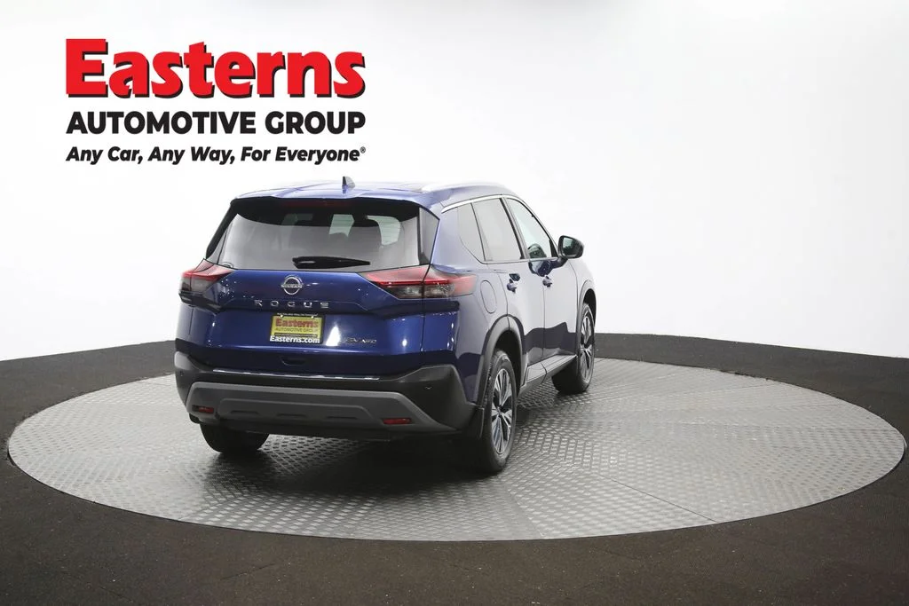 Used 2023 Blue Nissan SV image 43