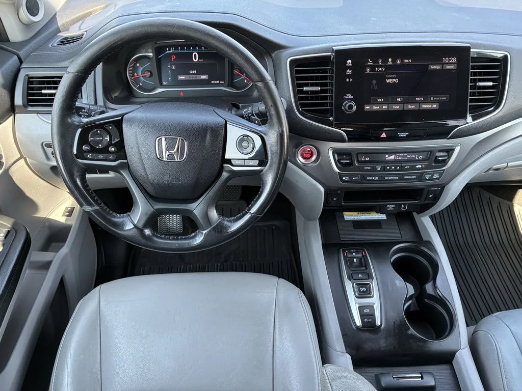 Used 2021  Honda Special Edition image 3