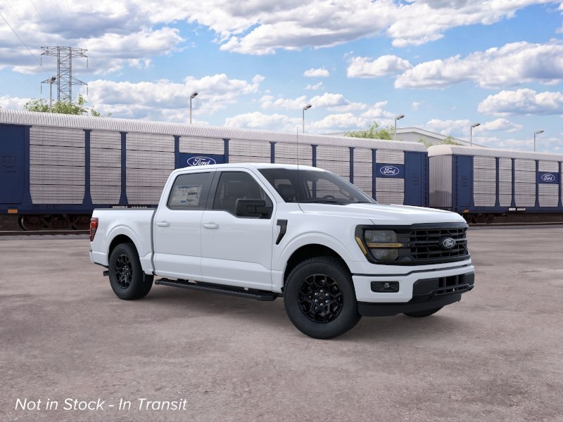 New 2026 Oxford White Ford XLT image 7