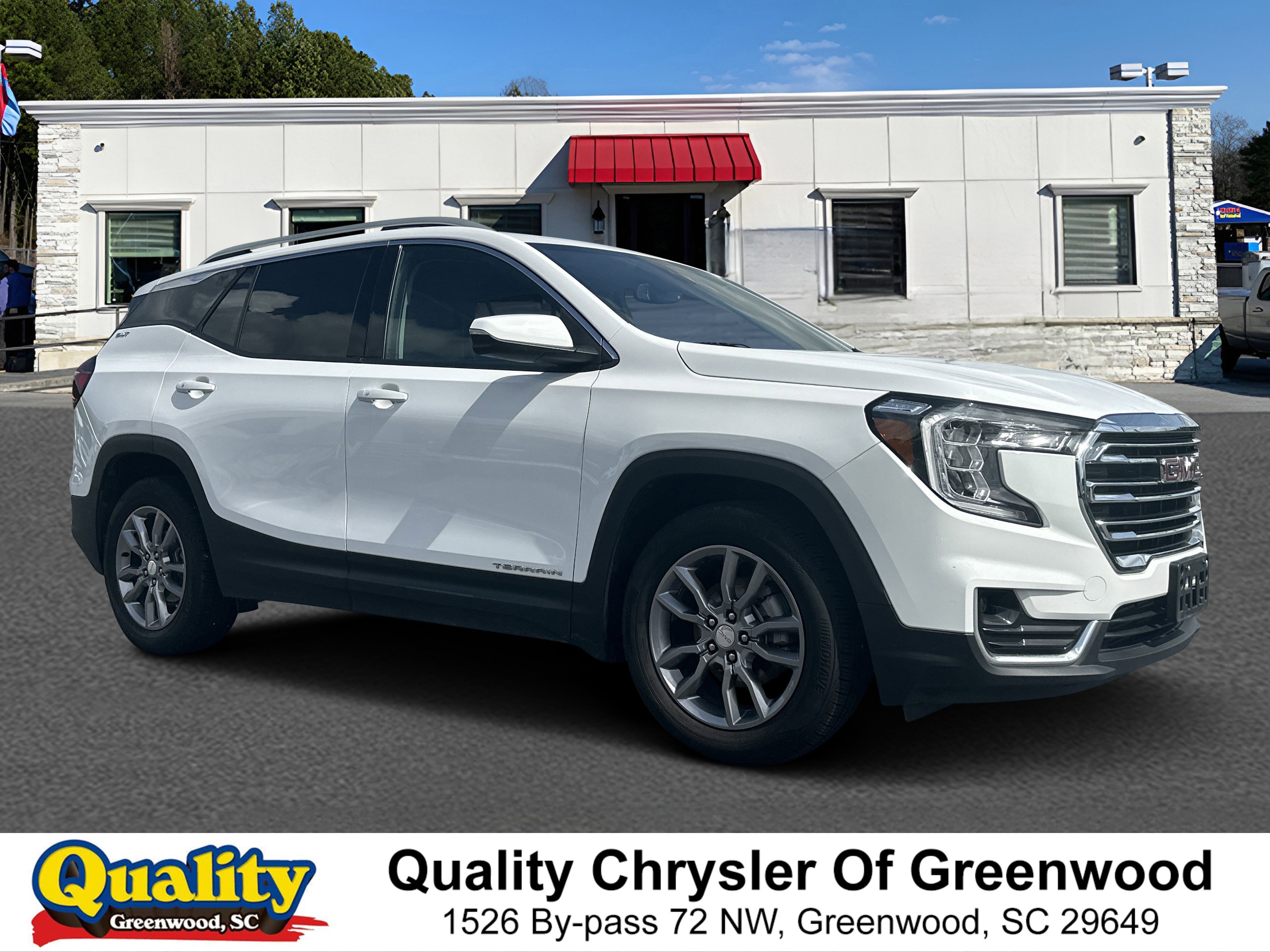 2024 GMC Terrain SLT FWD's photo