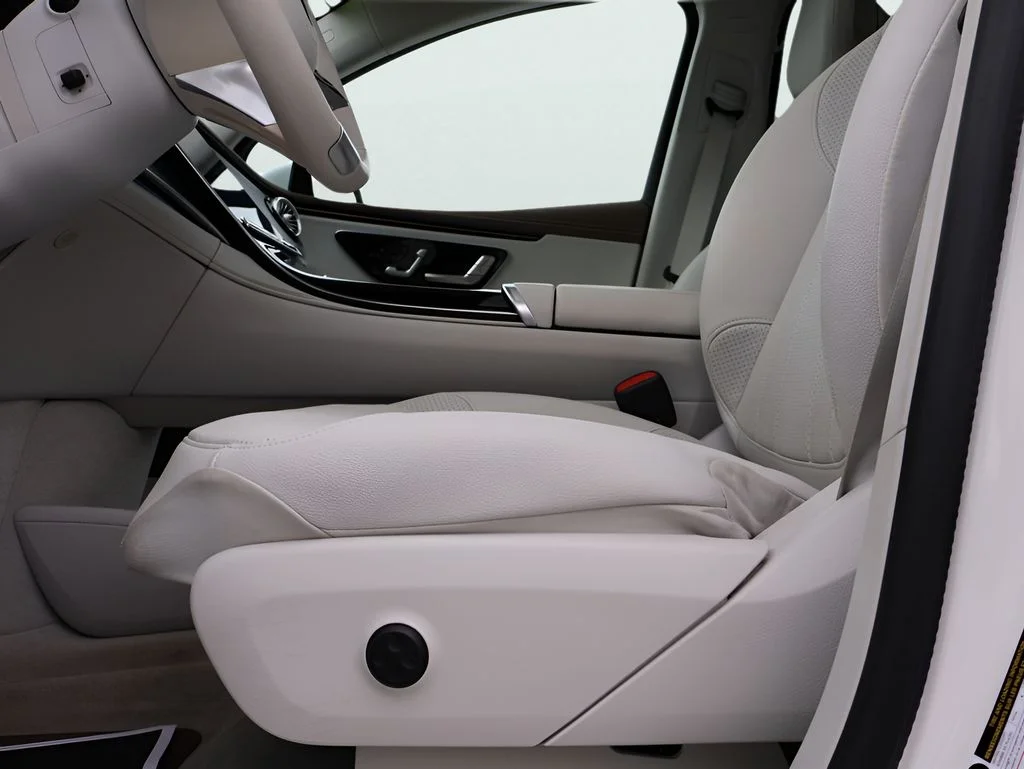 Certified Used 2023 Polar White Mercedes-Benz 350 SUV image 38