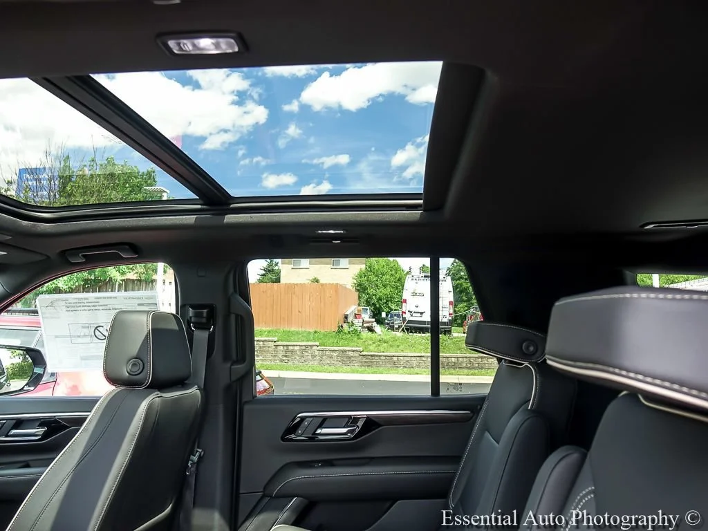 2026 Chevrolet Tahoe Premier - Photo 13