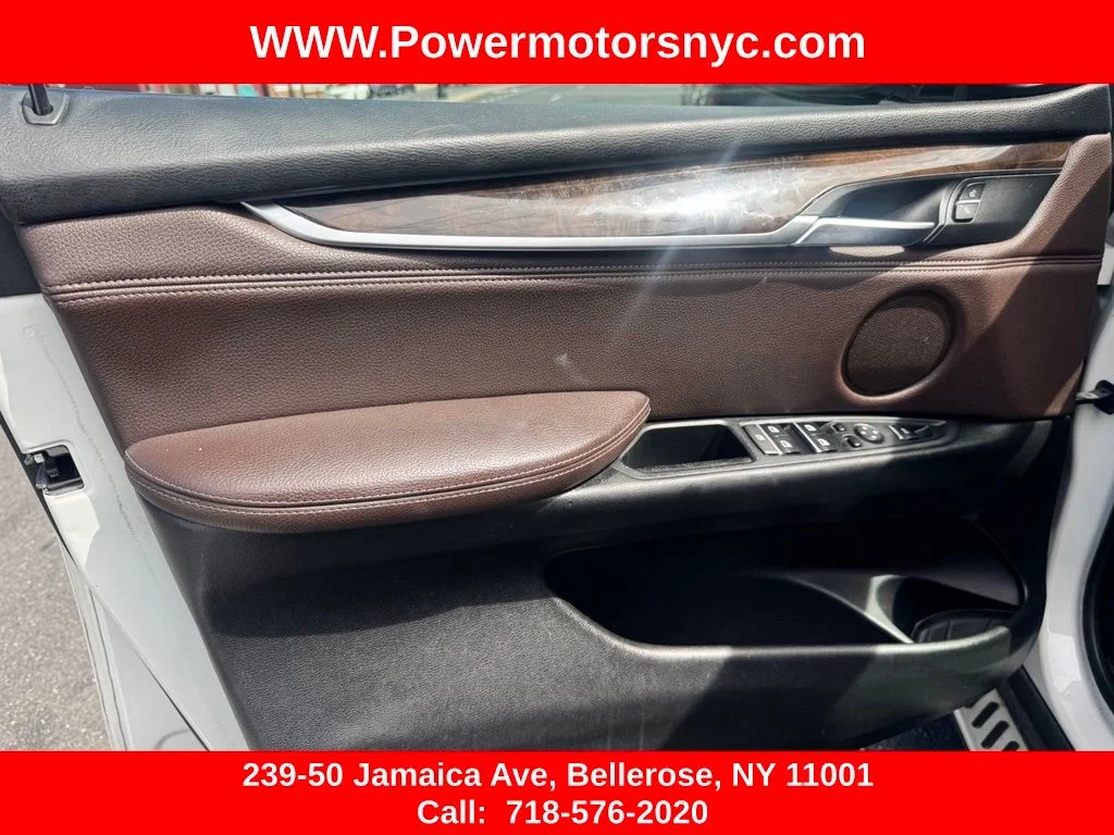 Used 2014 White BMW xDrive35i image 30
