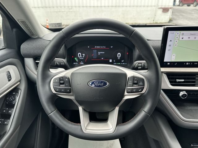 2025 Ford Explorer Active - Photo 13