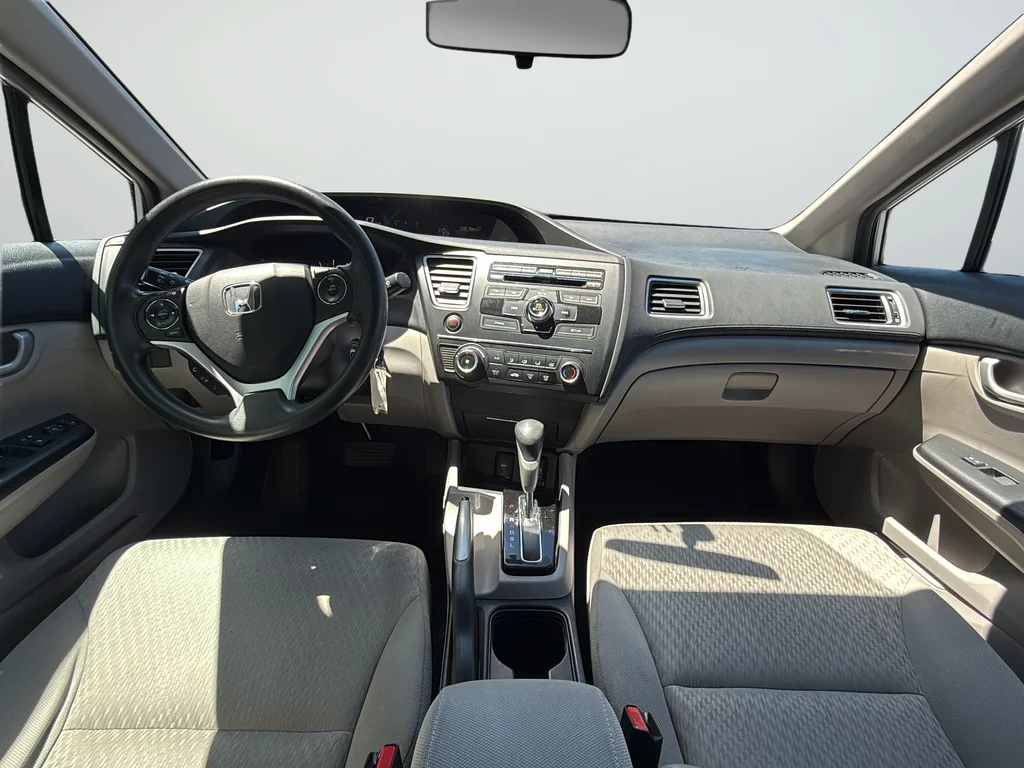 Used 2015  Honda LX image 18