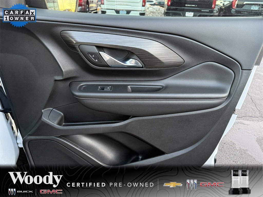 2023 GMC TERRAIN - Image 34