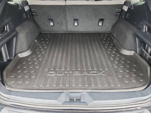 Used 2020  Subaru Premium image 25