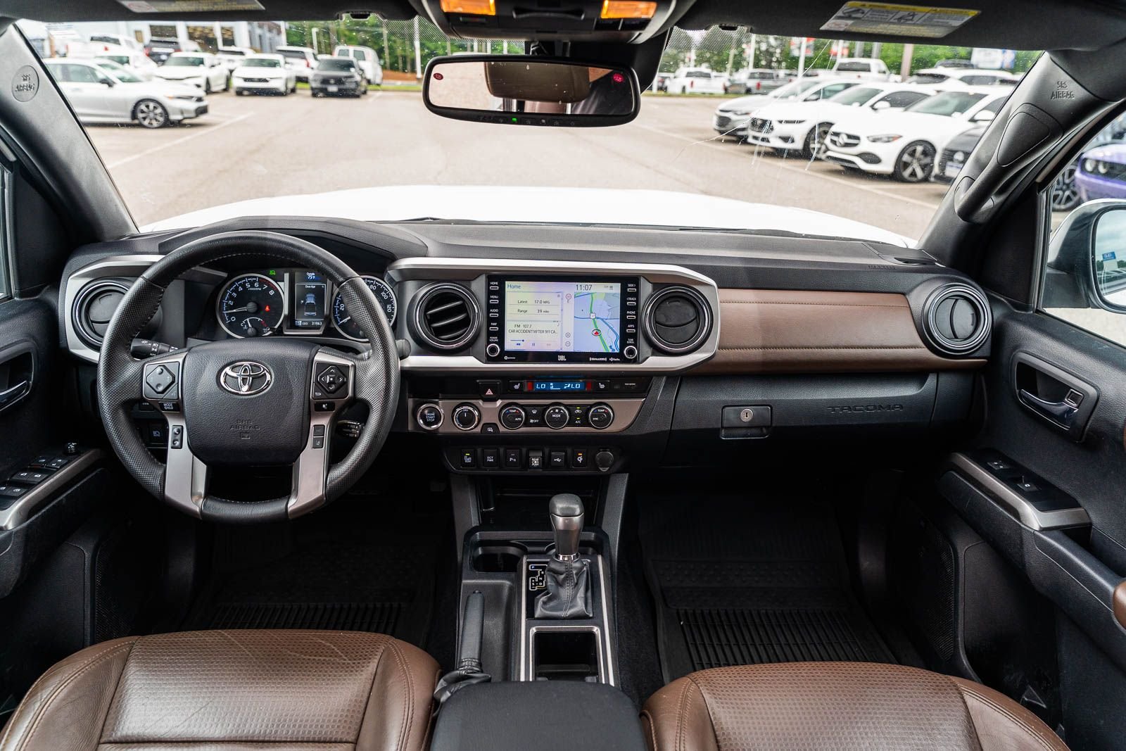 2023 Toyota Tacoma Limited - Photo 26