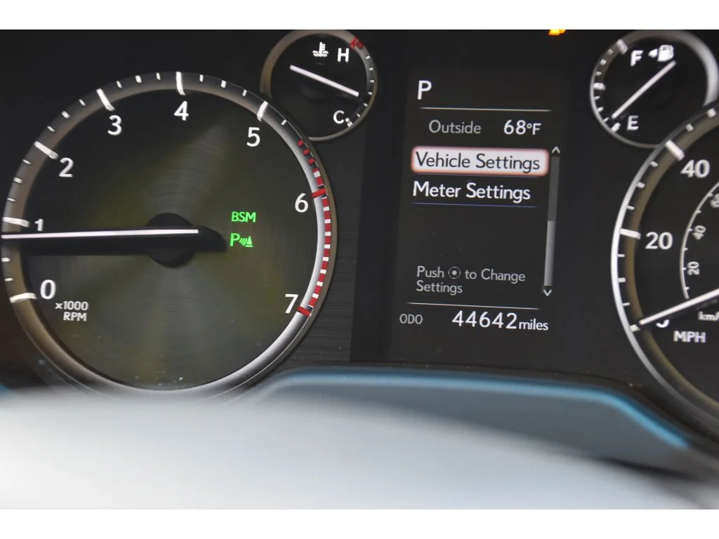 Used 2021 Black Onyx Lexus Premium image 19