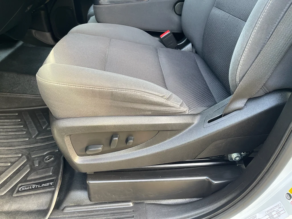 2018 Chevrolet Silverado 3500HD LT - Photo 23