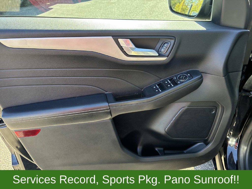 Used 2021 Black Ford SE image 20