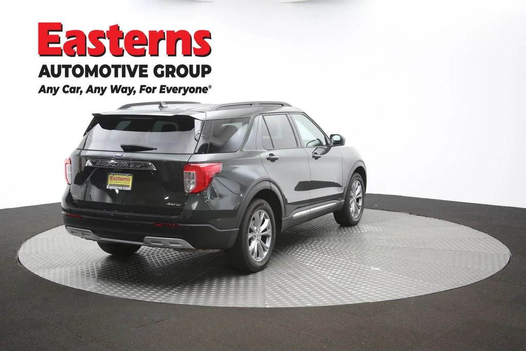 Used 2022 Green Ford XLT image 43