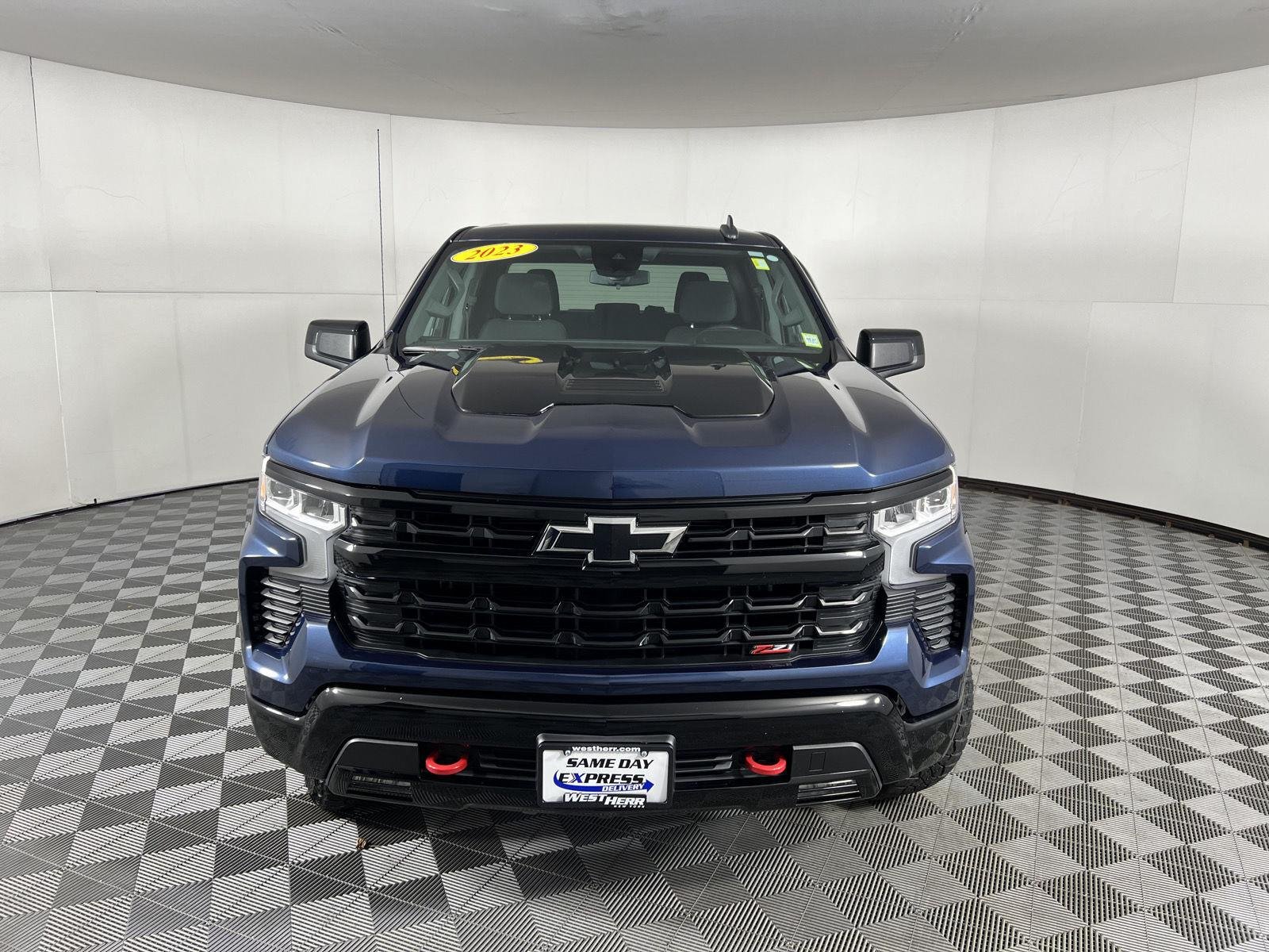 Used 2023 Northsky Blue Metallic Chevrolet LT Trail Boss image 30