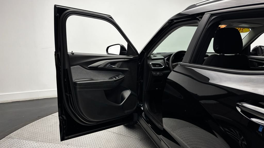 Used 2023 Black Chevrolet LT image 15
