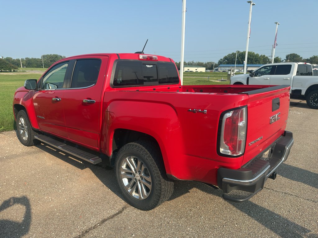 Used 2016 Cardinal Red GMC 4WD SLT image 11