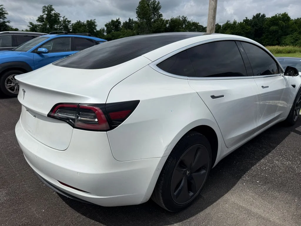 Used 2020 White Tesla Standard image 17