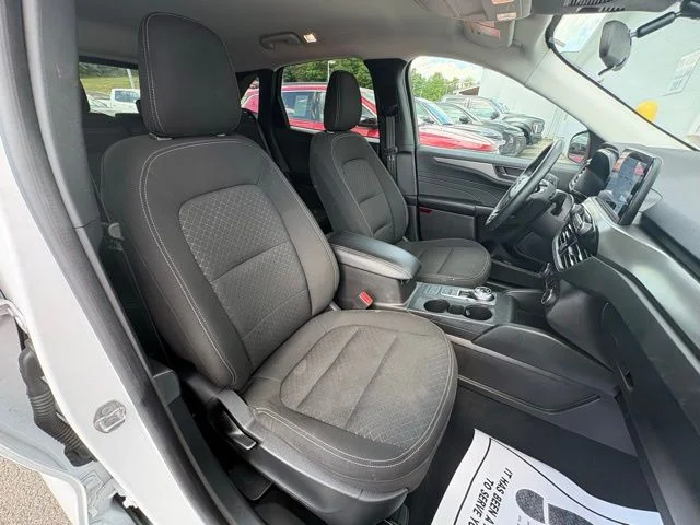 Used 2024 White Ford Active image 26