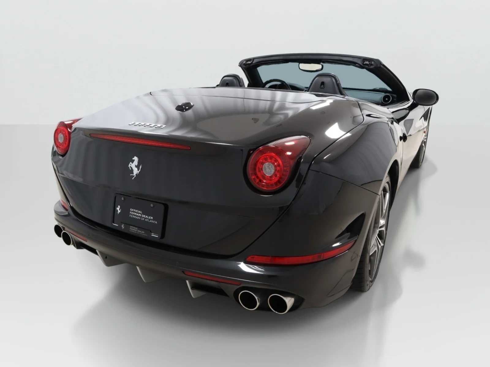 2016 Ferrari California T Base - Photo 10