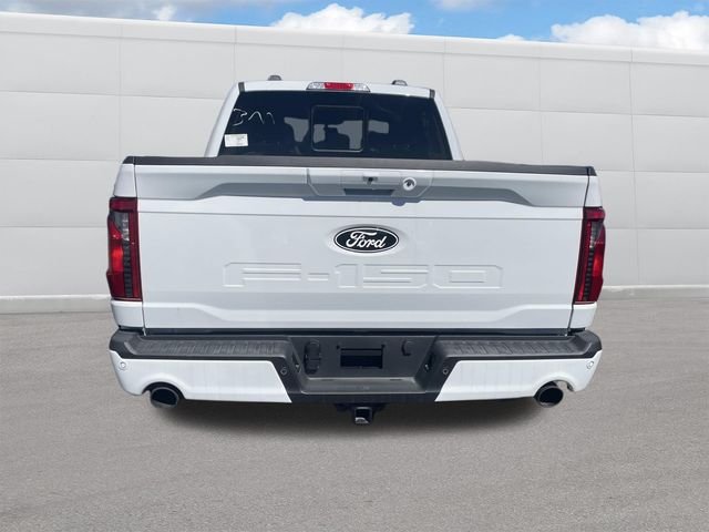 New 2026 Oxford White Ford XLT image 3