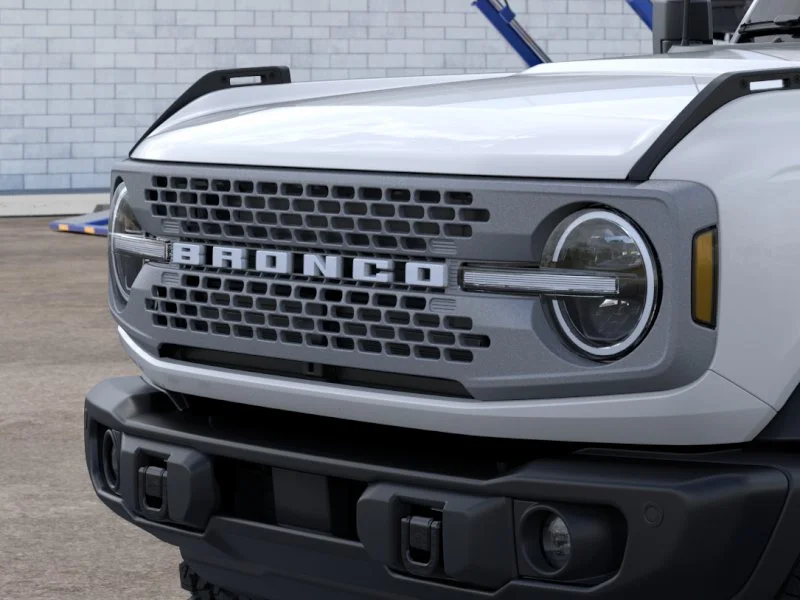 New 2026 Oxford White Ford Badlands image 19