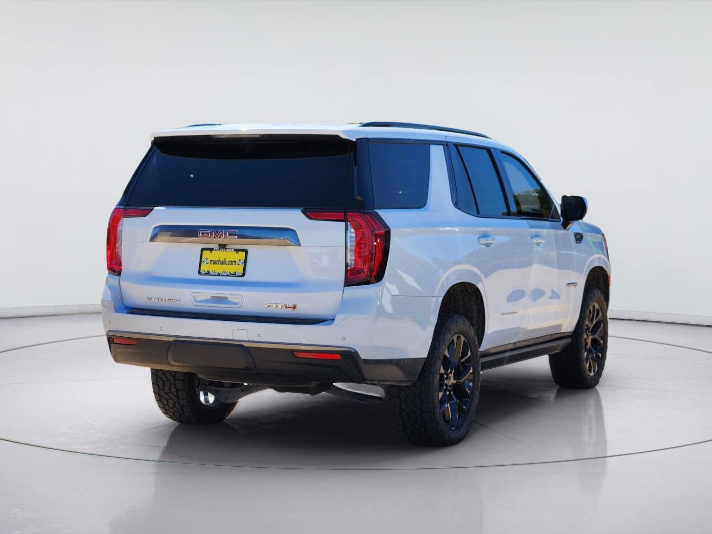 Used 2024 Summit White GMC AT4 image 4