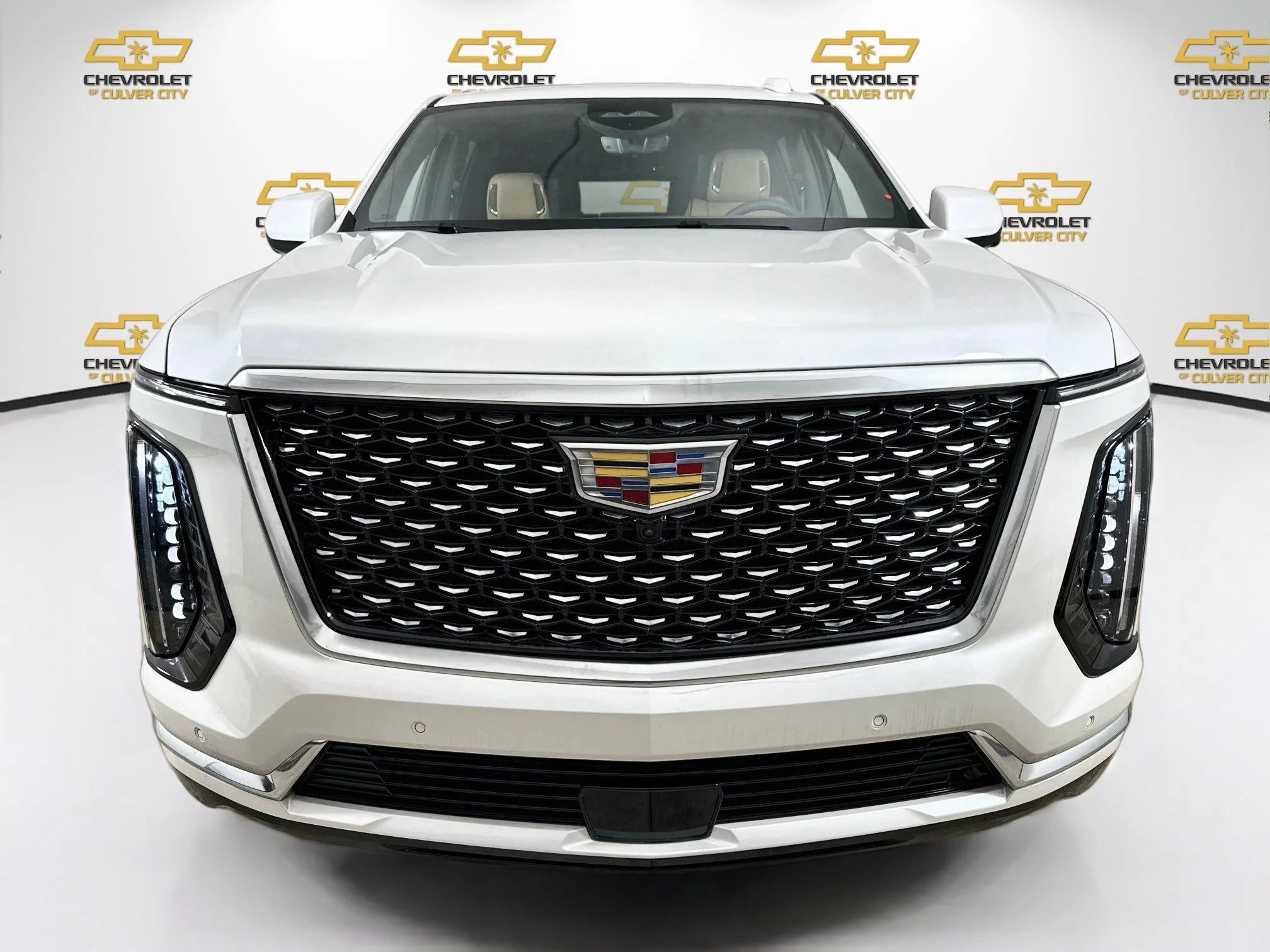 Used 2025 Crystal White Tricoat Cadillac Premium Luxury image 2