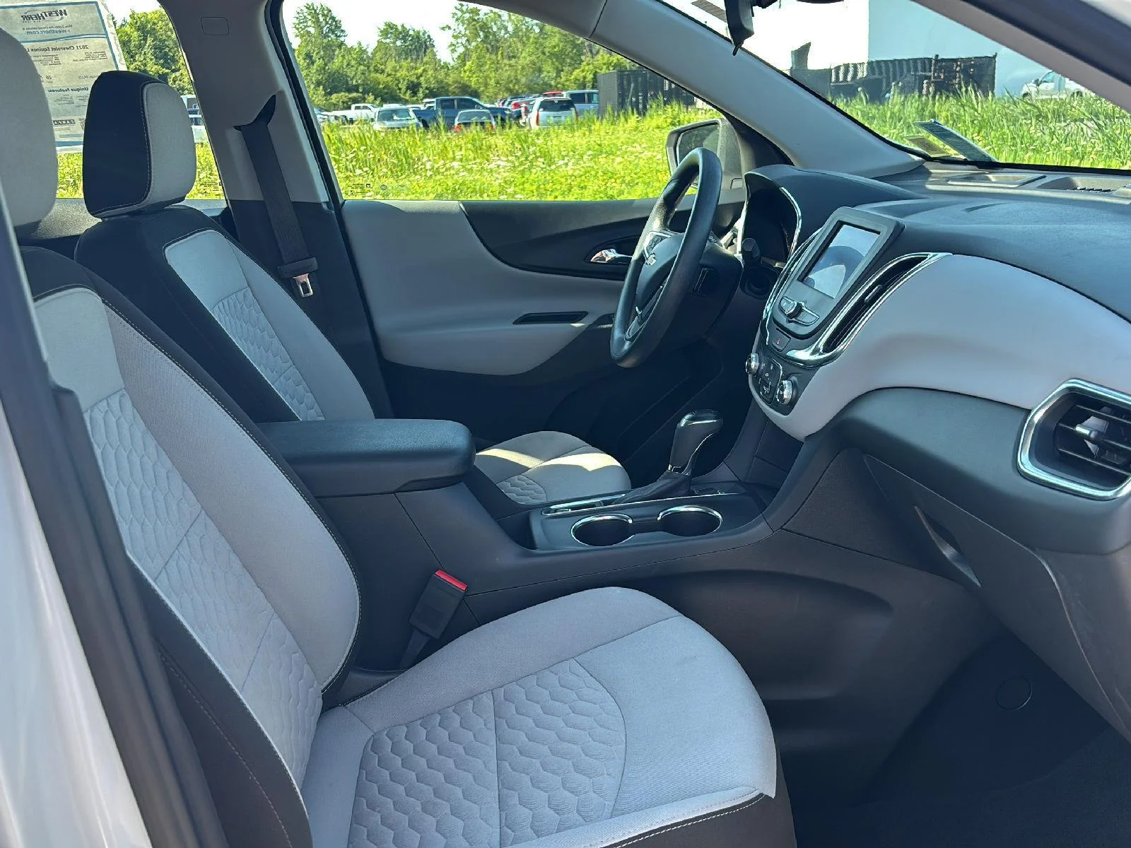 Used 2021 SUMMIT WHITE Chevrolet LS image 34