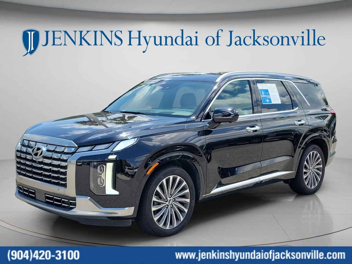 Used 2024 Abyss Black Pearl Hyundai Calligraphy image 7