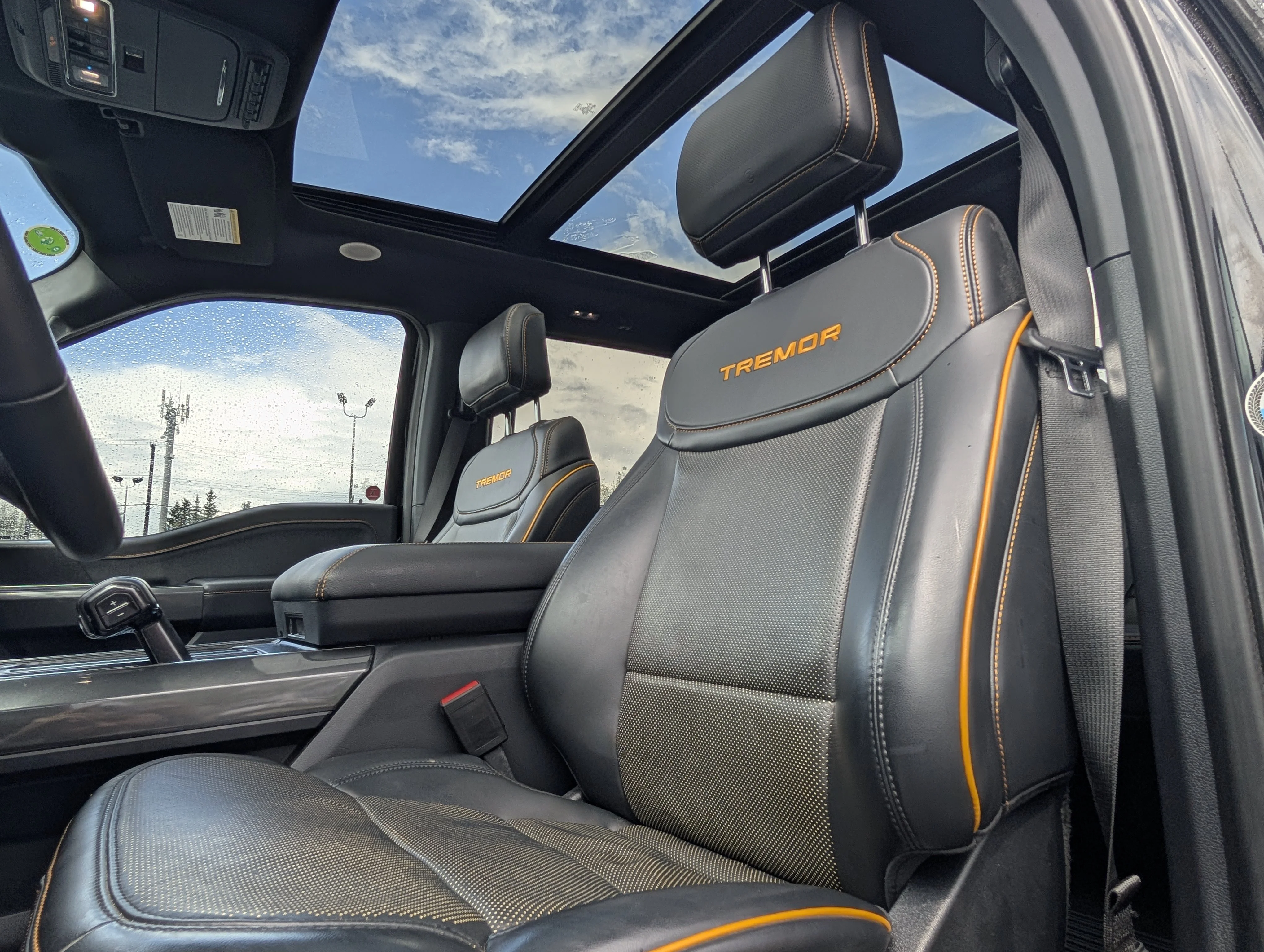Used 2023 Agate Black Metallic Ford Tremor image 20
