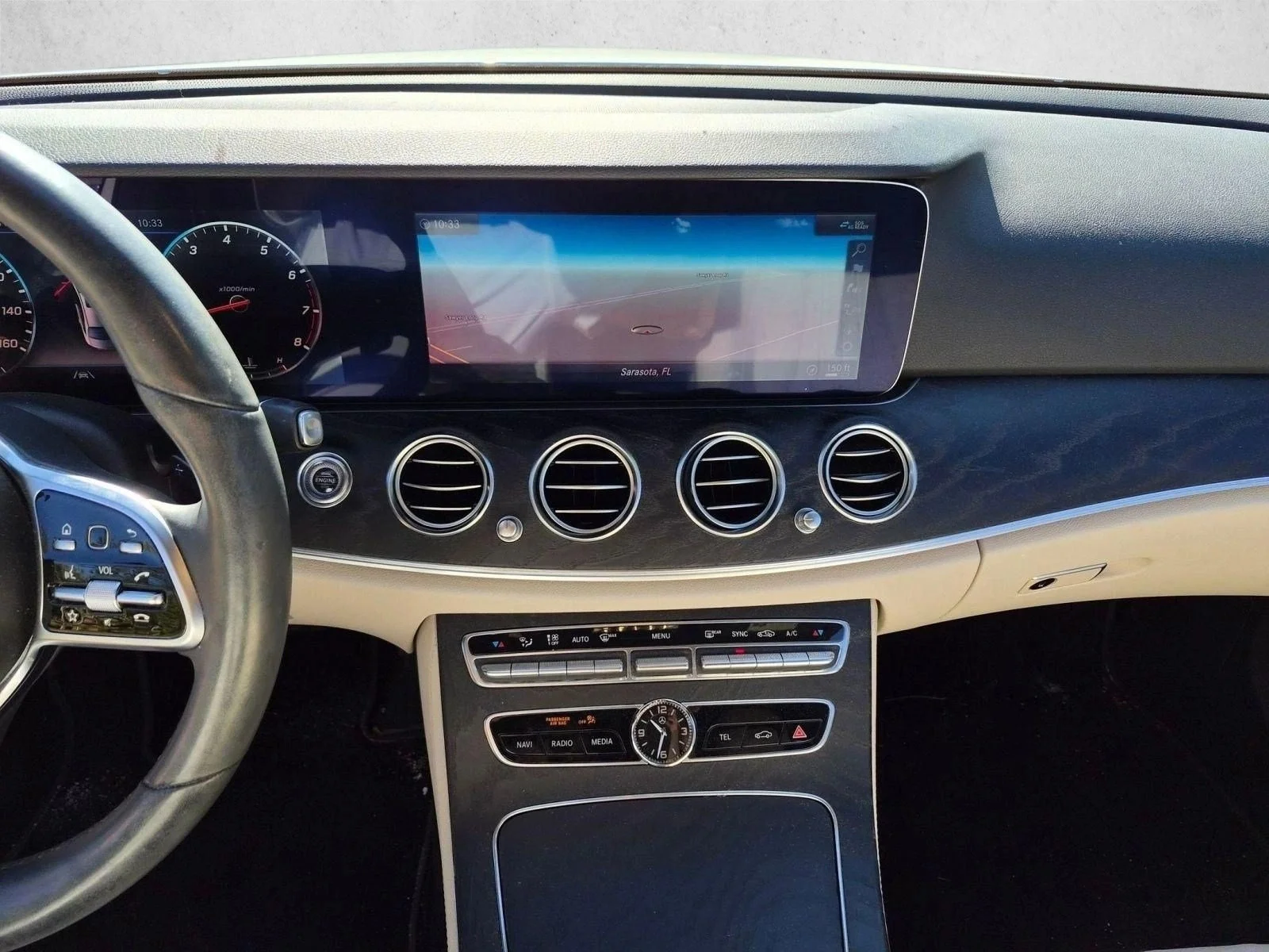 Used 2020 Polar White Mercedes-Benz E 350 image 13