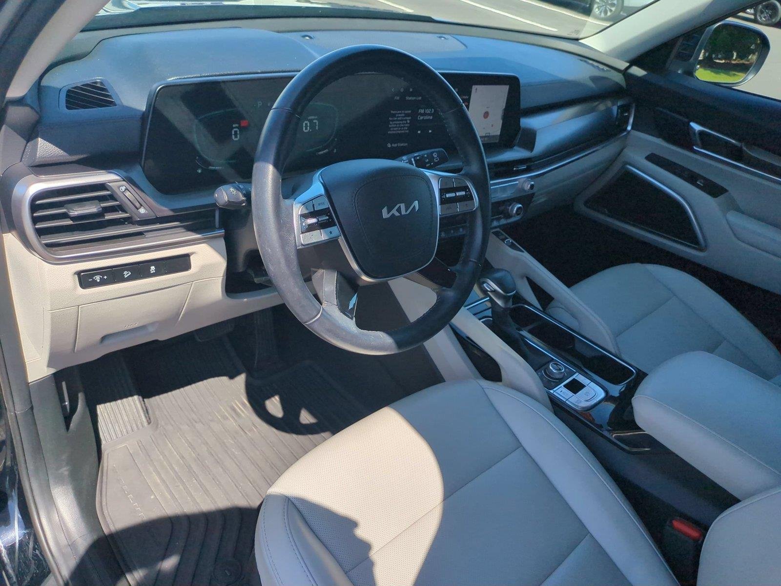 Used 2024 Ebony Black Kia S image 18