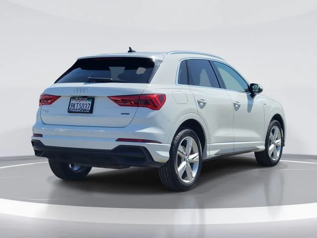 Used 2020 Glacier White Audi Premium Plus S line image 4