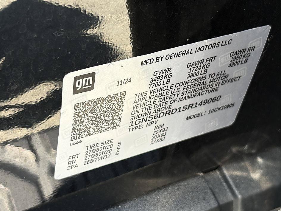 Used 2025 Black Chevrolet Z71 image 29