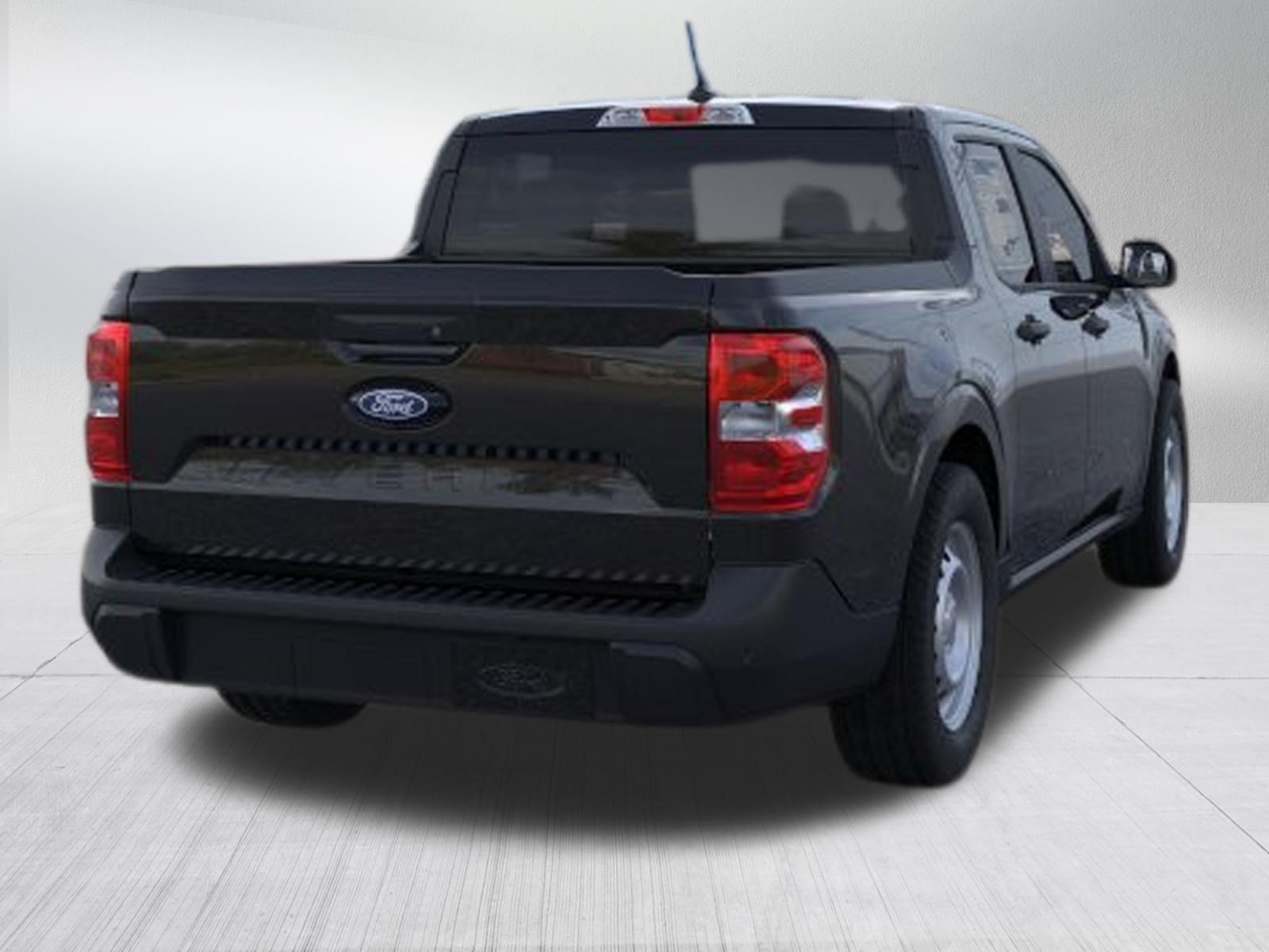 New 2025 Shadow Black Ford XL image 8