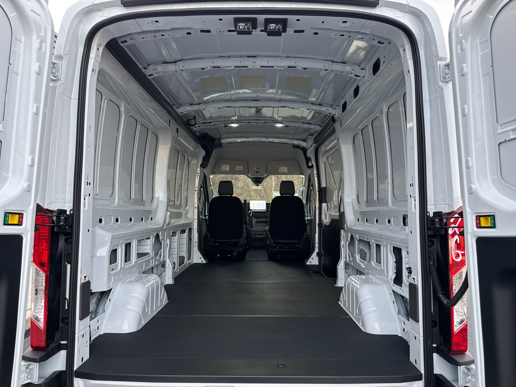 2026 Ford Transit Van Base - Photo 7