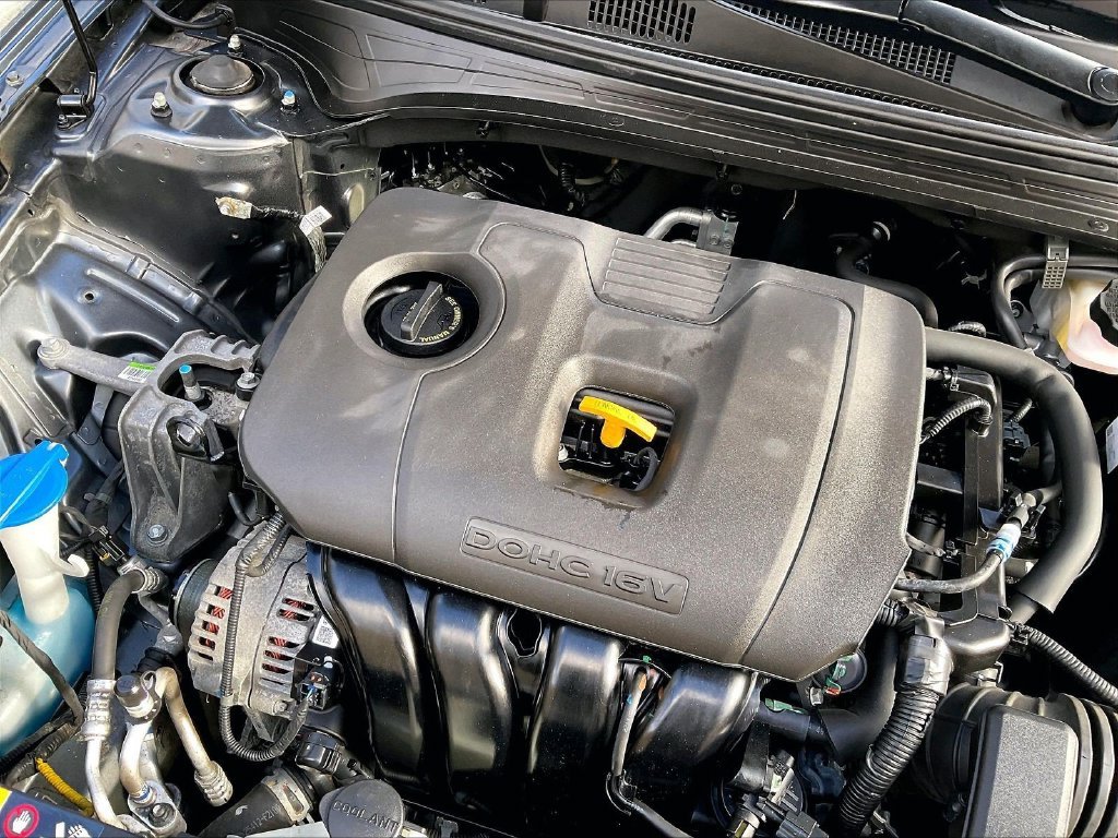 Used 2023 Gray Kia LXS image 34