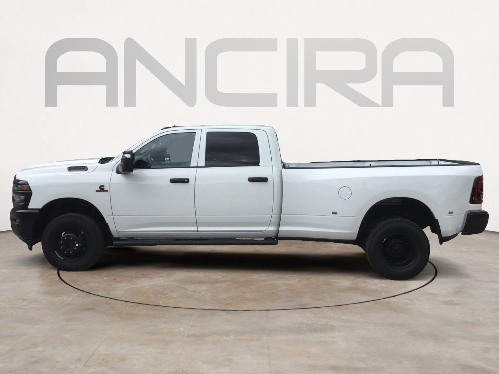 New 2026 Bright White Clearcoat RAM Tradesman image 7