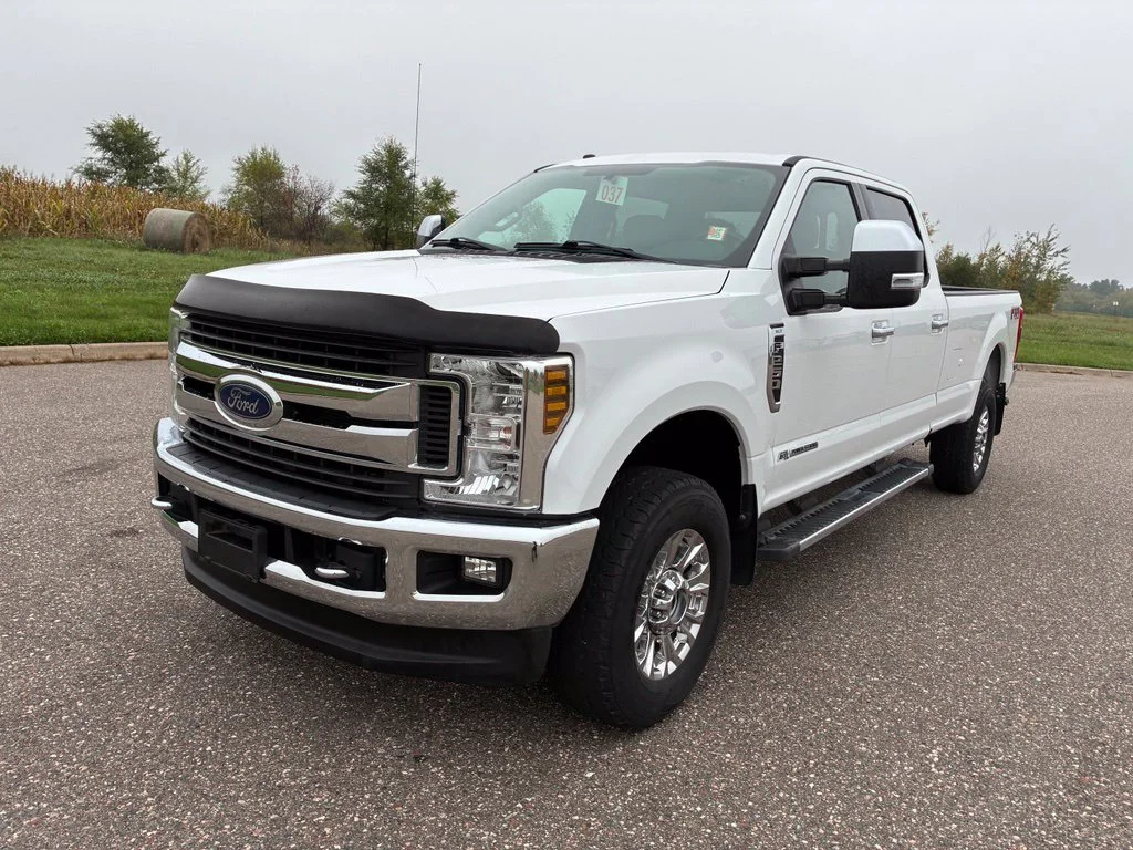 Used 2019 White Ford XLT image 4