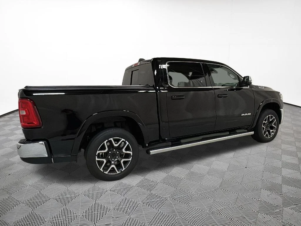 New 2026 Diamond Black Crystal Pearl-Coat Exterior Paint RAM Laramie image 9