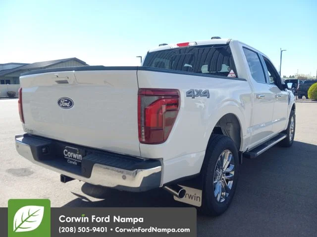 New 2026 Oxford White Ford Lariat image 3