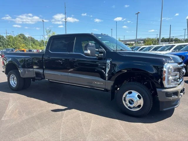 New 2026 Agate Black Metallic Ford F-350® King Ranch® image 11