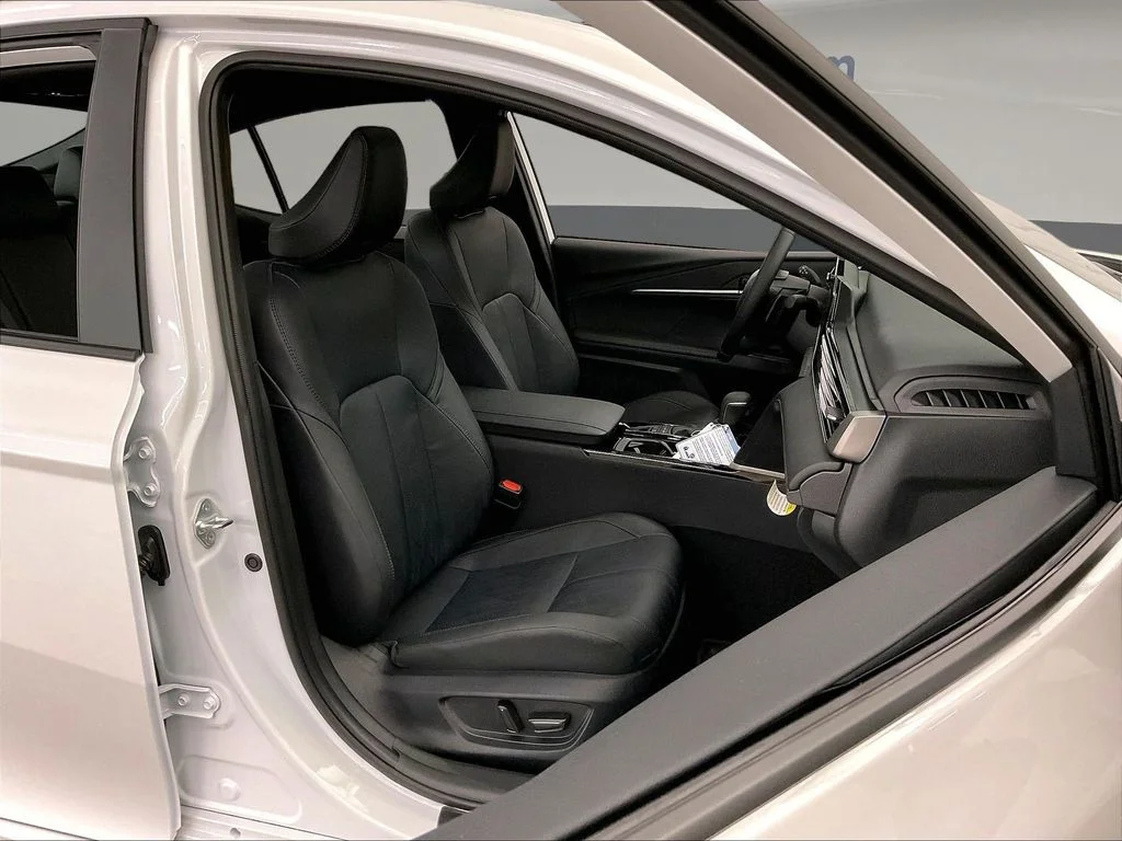 New 2026 Wind Chill Pearl <sup>1</sup> Toyota  XSE AWD image 10