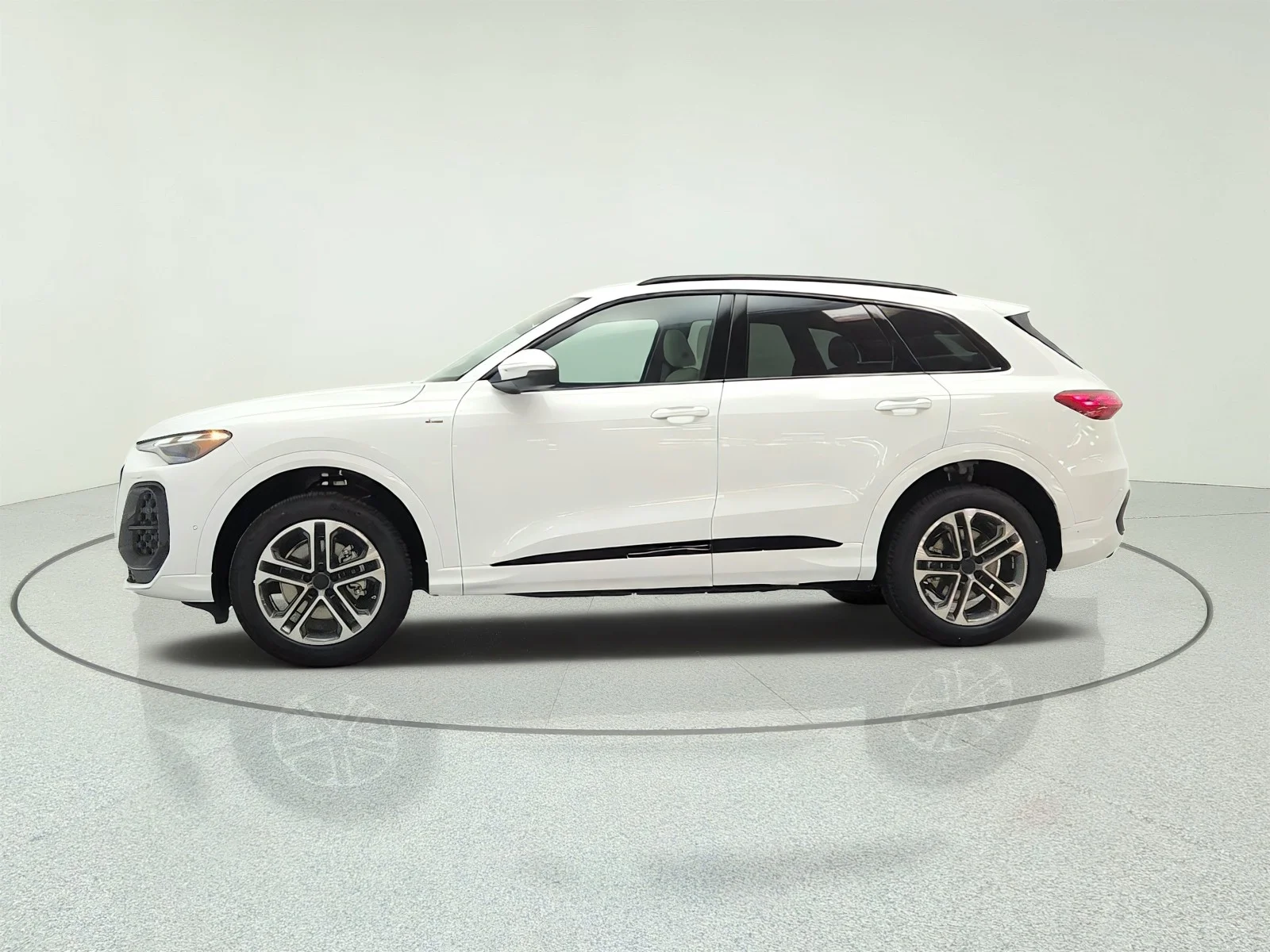 New 2026 Arkona White Audi Premium 2.0 TFSI quattro image 8