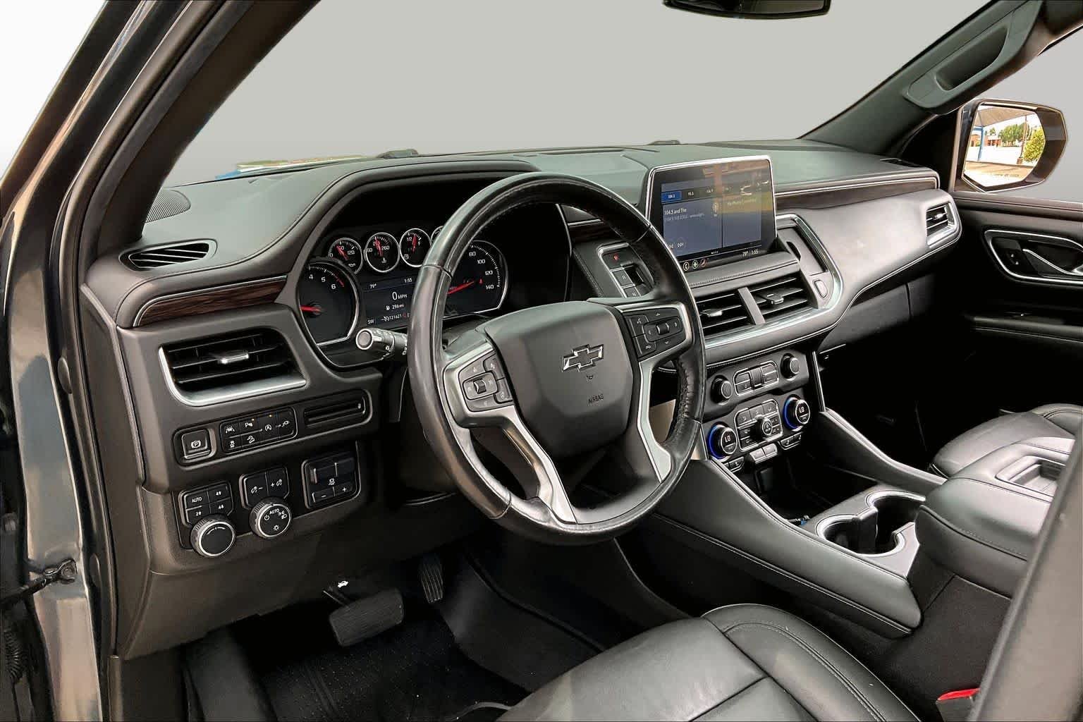 Used 2021 Shadow Gray Metallic Chevrolet Z71 image 18
