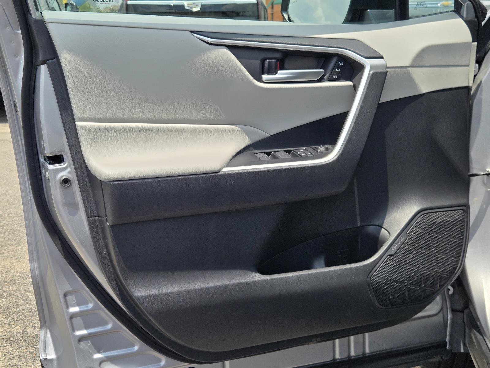 2023 Toyota RAV4 XLE Premium - Photo 20