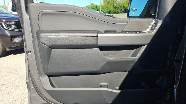 New 2026 Carbonized Gray Metallic Ford XLT 4WD image 31