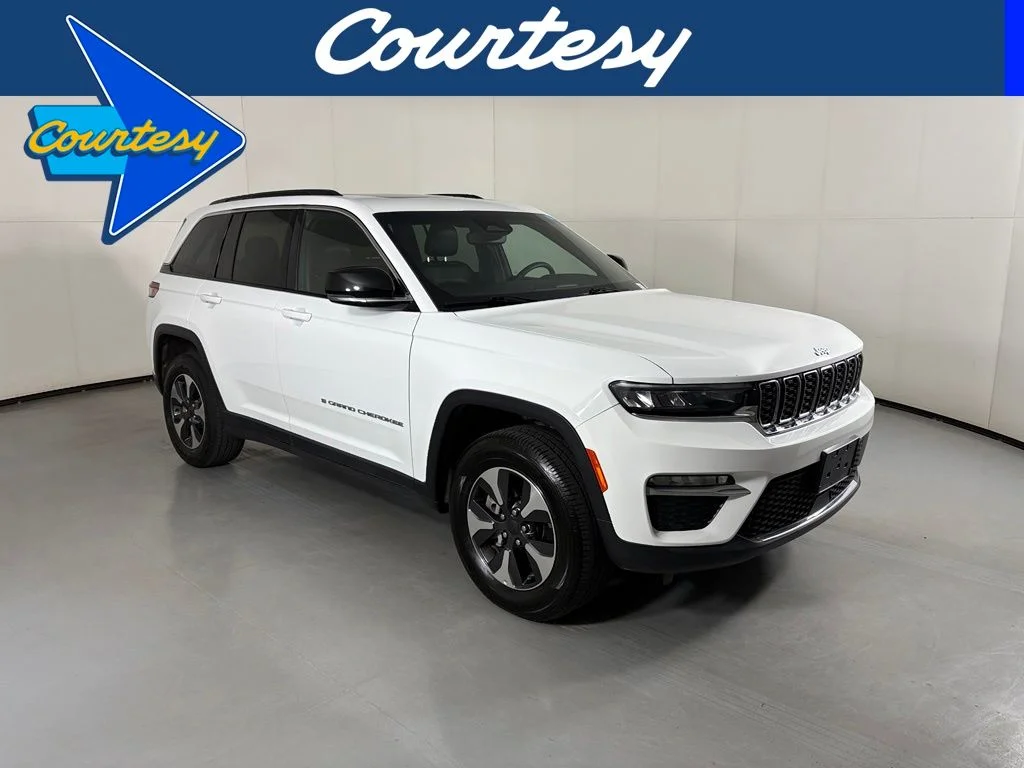 Used 2024 White Jeep 4xe image 1
