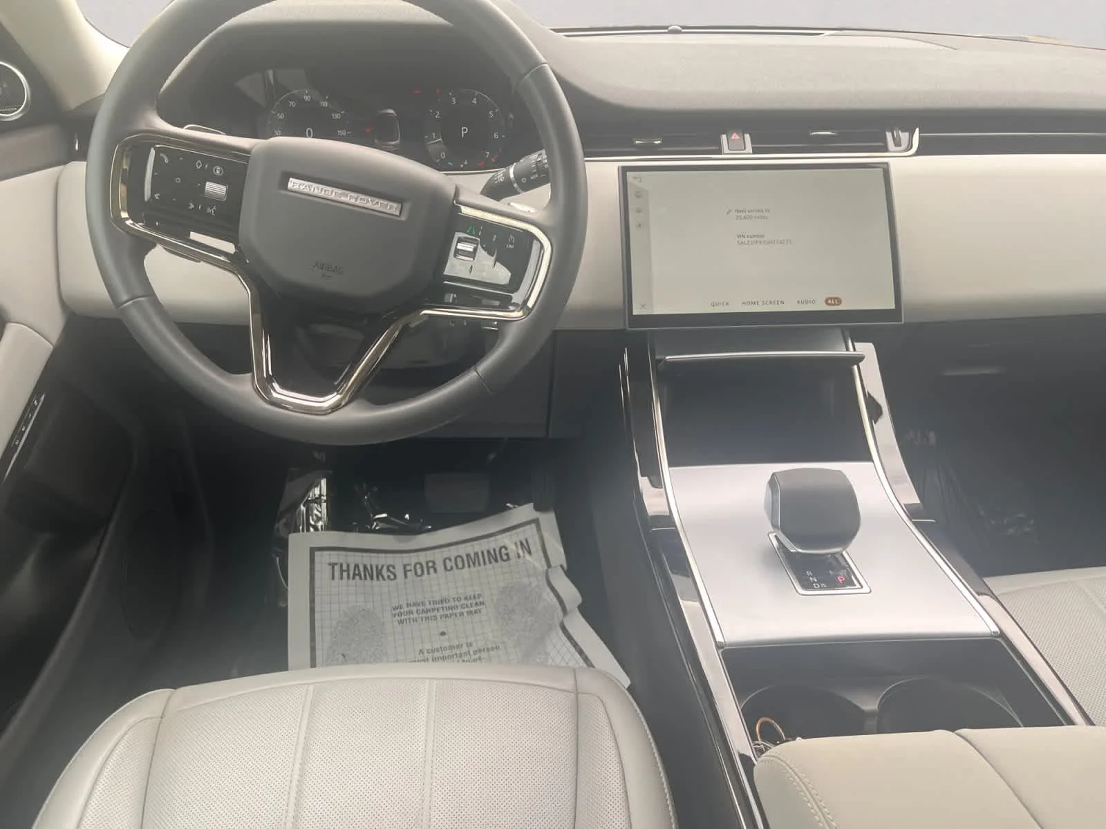 Certified Used 2025 Fuji White Land Rover Core S image 10