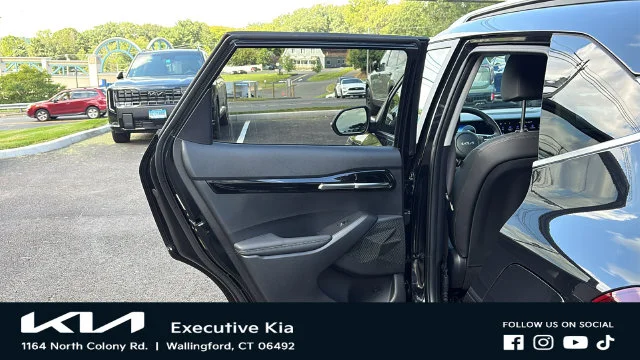 Certified Used 2024 Black Kia SX image 22