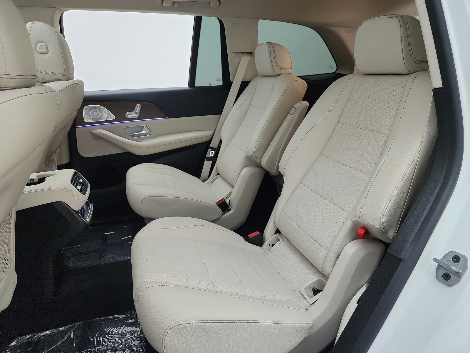 Certified Used 2024 Polar White Mercedes-Benz GLS 450 4MATIC® SUV image 16